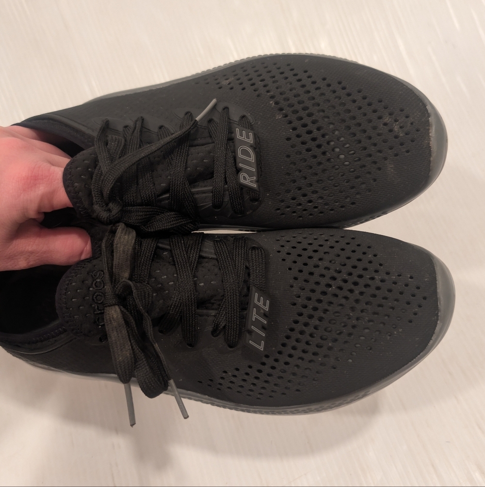 CROCS Men's Literide 360 Pacer Perforated Black Lace-up Sneakers Size 10 - Picture 9 of 10